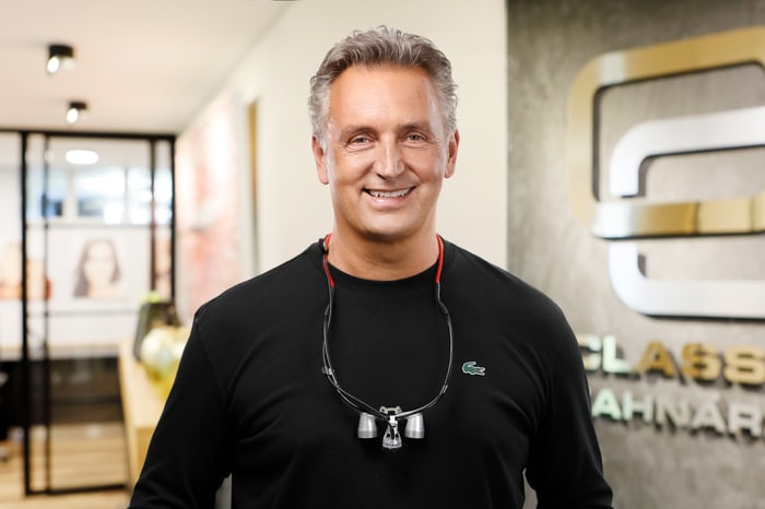 Dr. Frank Michael Classen, M.Sc Implantologie